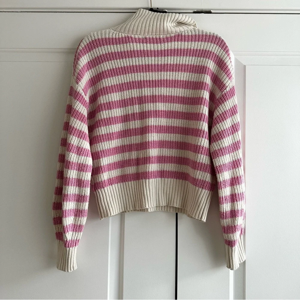 3/$25 ⭐️ Sincerely Jules Pink and White Striped Quarter Zip Sweater